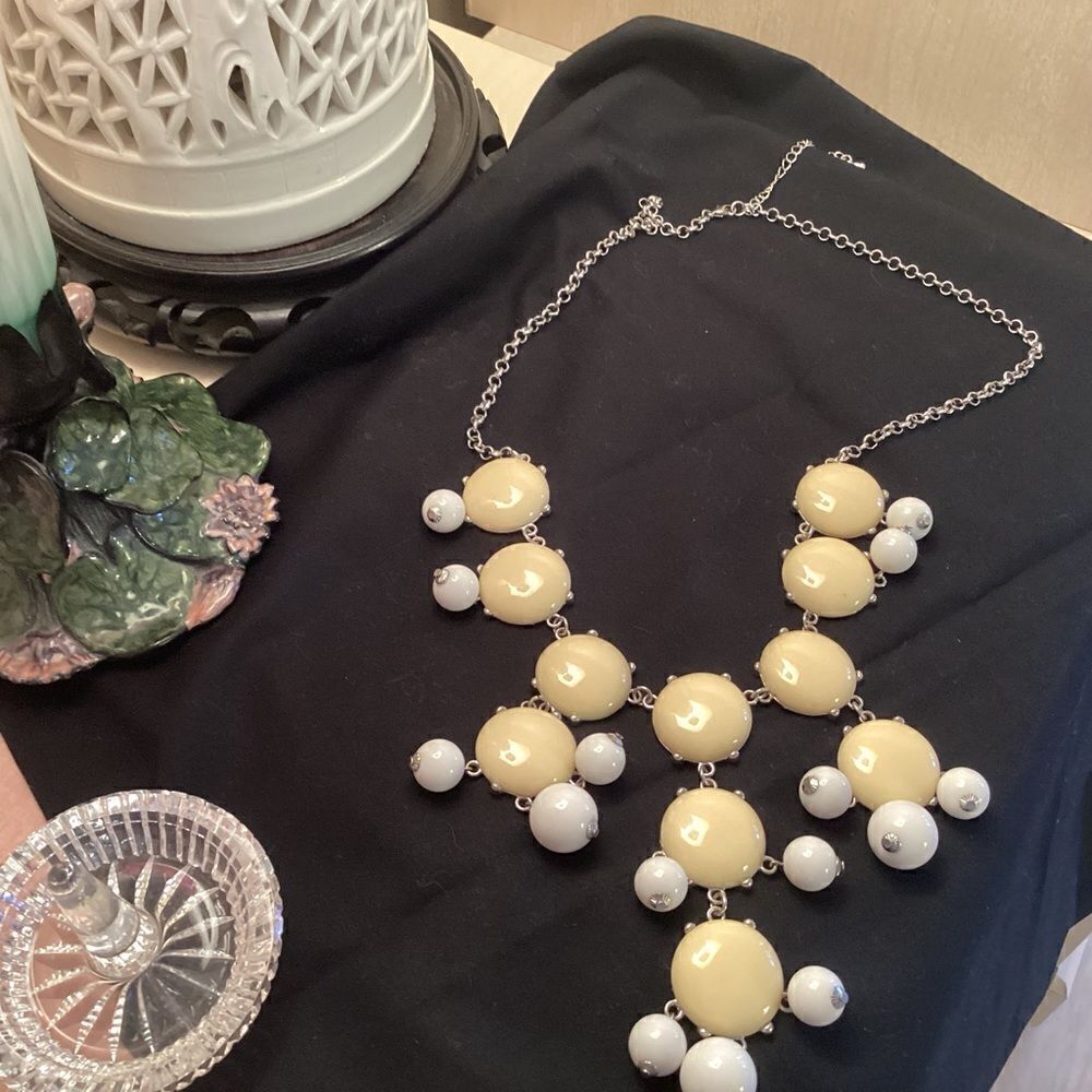 Joan Rivers Silver Tone Adjustable White & Crème Necklace - Picture 3 of 6